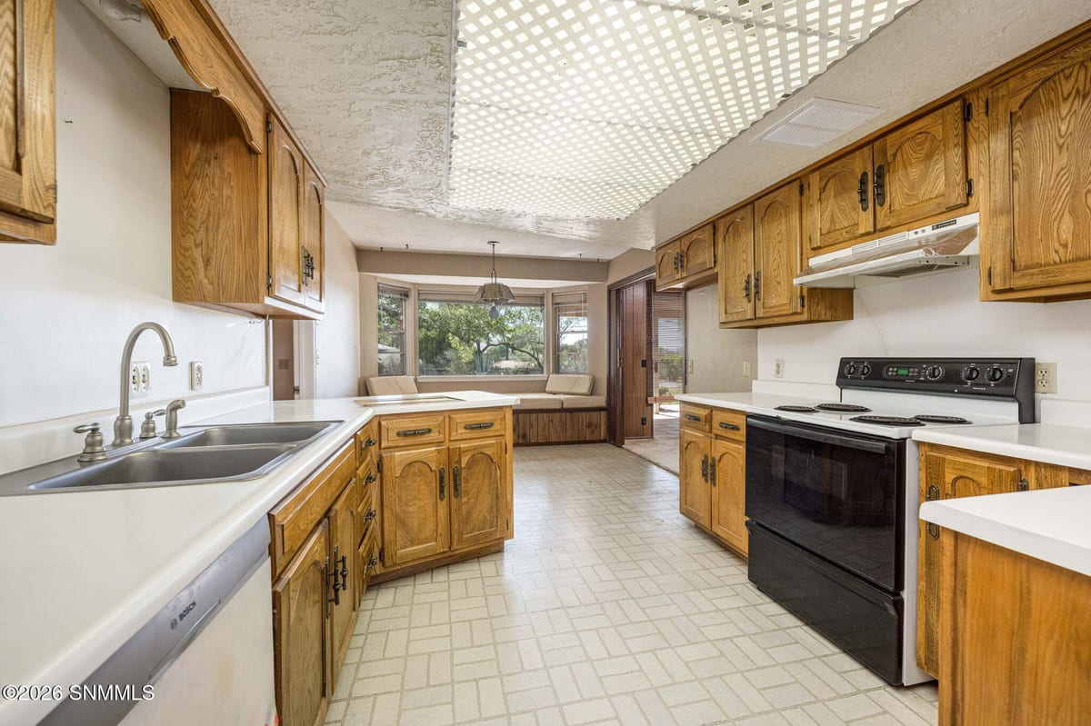 1766 Imperial Ridge, Las Cruces, NM 88011 photo 14