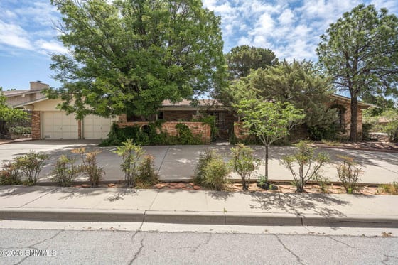 1766 Imperial Ridge, Las Cruces, NM 88011 photo 3