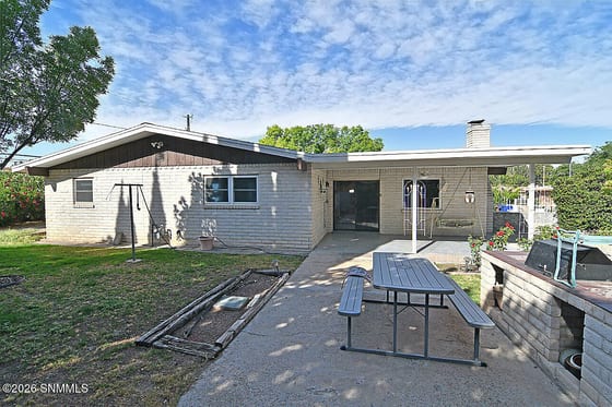 2744 Topley Avenue, Las Cruces, NM 88005 photo 5