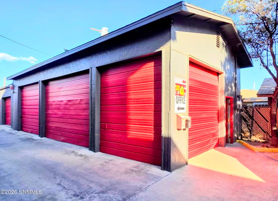 1712 N Main Street #B, Las Cruces, NM 88001 photo 2