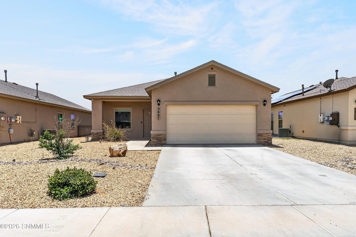 3007 San Miguel Court, Las Cruces, NM 88007 photo 1