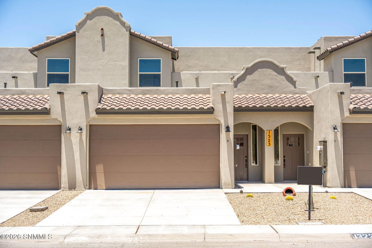 1323 Mission Nuevo Drive, Las Cruces, NM 88011 photo 5