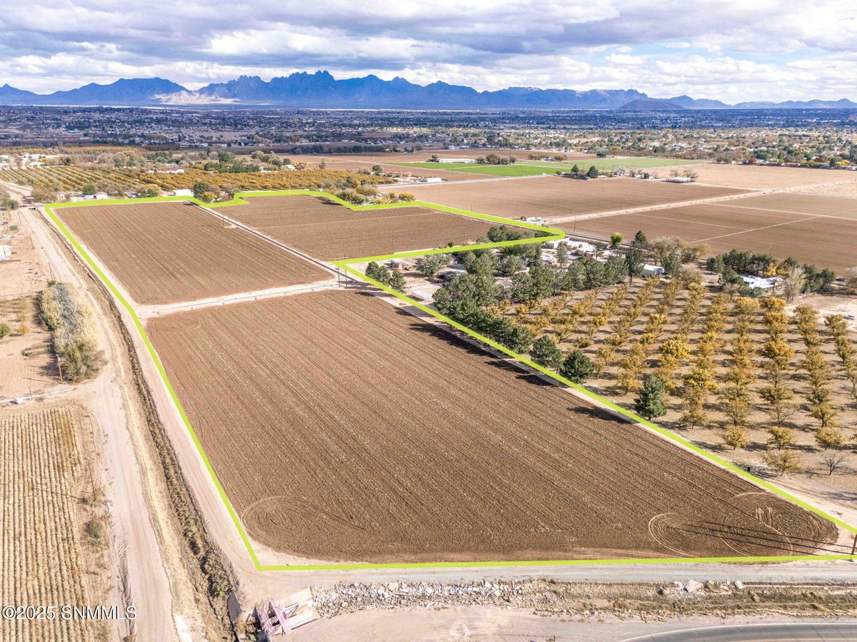 3635 N Valley Drive, Las Cruces, NM 88007 photo 4