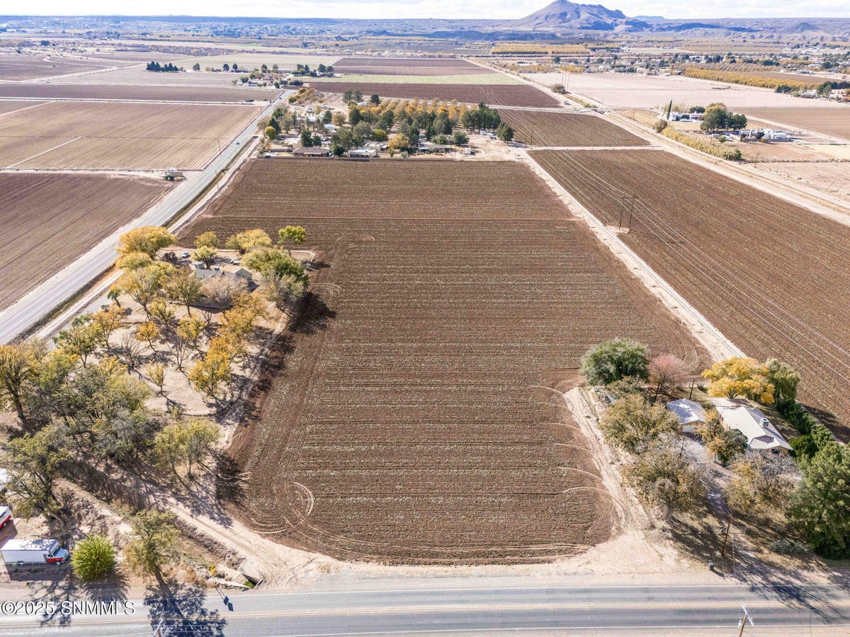3635 N Valley Drive, Las Cruces, NM 88007 photo 6
