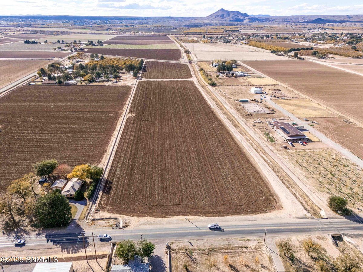 3635 N Valley Drive, Las Cruces, NM 88007 photo 7
