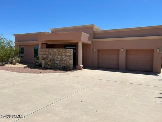 5635 Spanish Pointe Road, Las Cruces, NM 88007 photo 4
