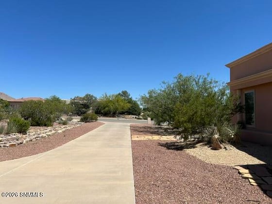 5635 Spanish Pointe Road, Las Cruces, NM 88007 photo 5