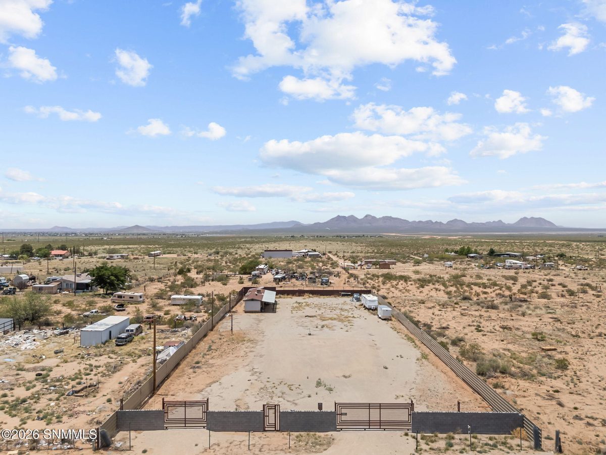7125 Fox Road, Las Cruces, NM 88012 photo 7