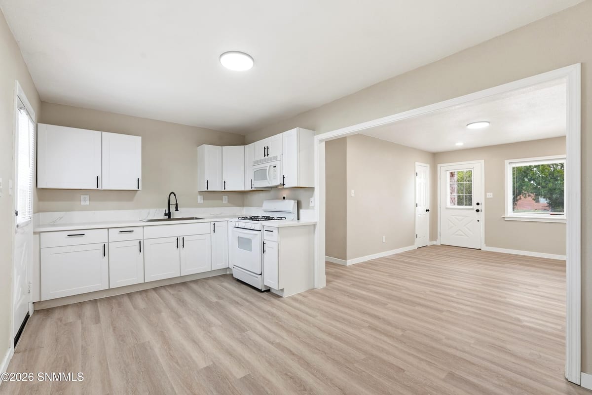 1109 Dewey Lane, Alamogordo, NM 88310 photo 6
