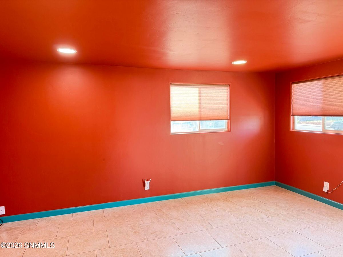 2333 E Idaho Avenue, Las Cruces, NM 88001 photo 10
