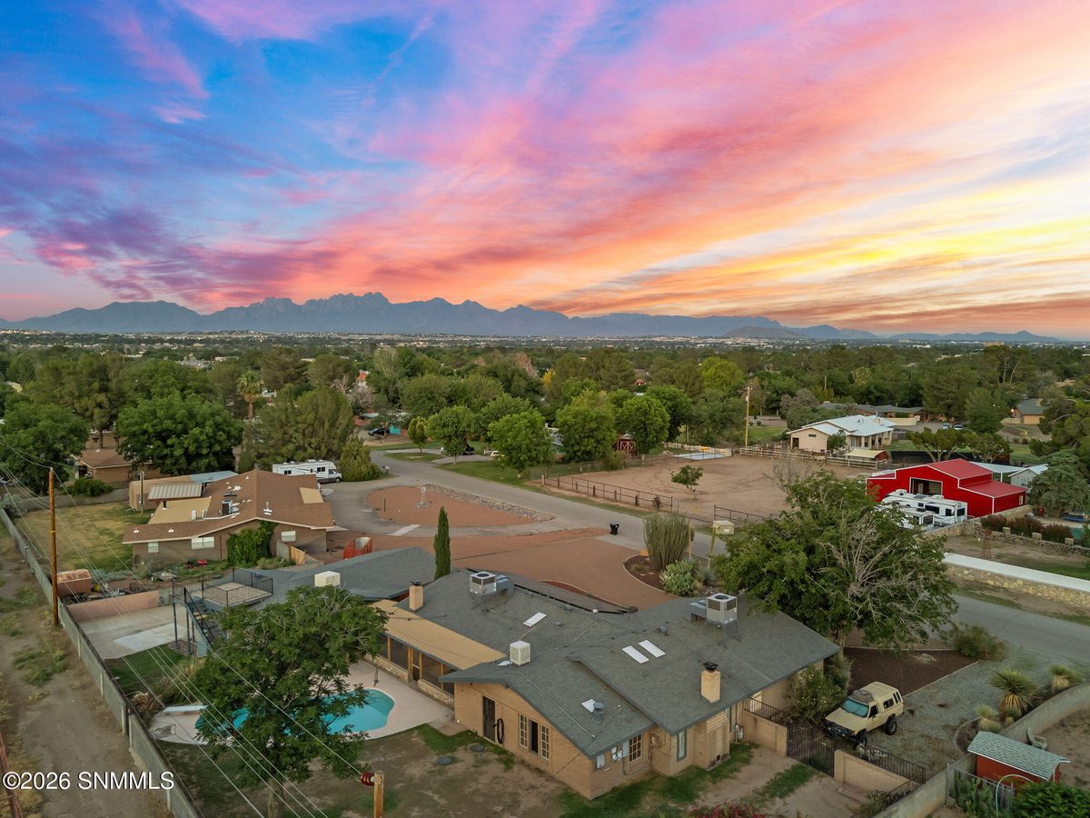 1520 Rayos De Luna, Las Cruces, NM 88007 photo 9