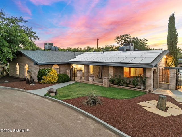 1520 Rayos De Luna, Las Cruces, NM – 4 bedroom, 2,620 sqft single family residence for sale at $489,000
