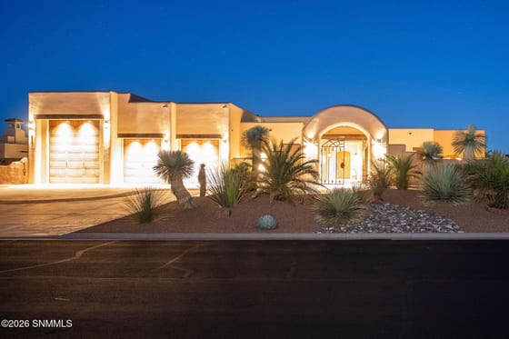 8109 Constitution Road, Las Cruces, NM 88007 photo 2