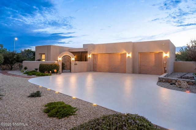 5137 San Carlos Court, Las Cruces, NM – 4 bedroom, 2,465 sqft single family residence for sale at $580,000