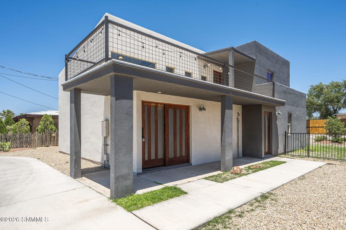 1118 N Campo Street, Las Cruces, NM 88001 photo 1