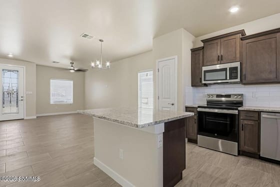 2049 Meteor Street, Las Cruces, NM 88012 photo 4