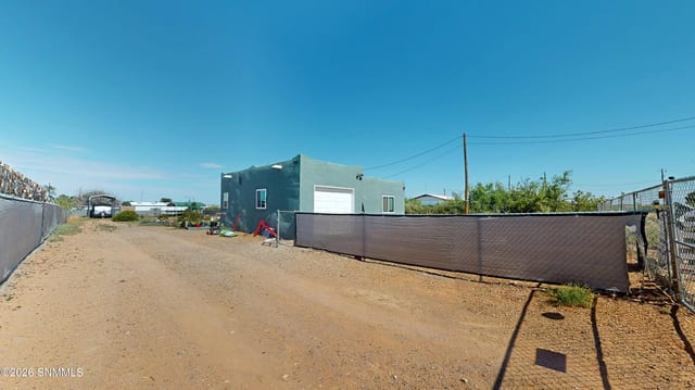 4623 Chamizal Road, Las Cruces, NM 88011 photo 3