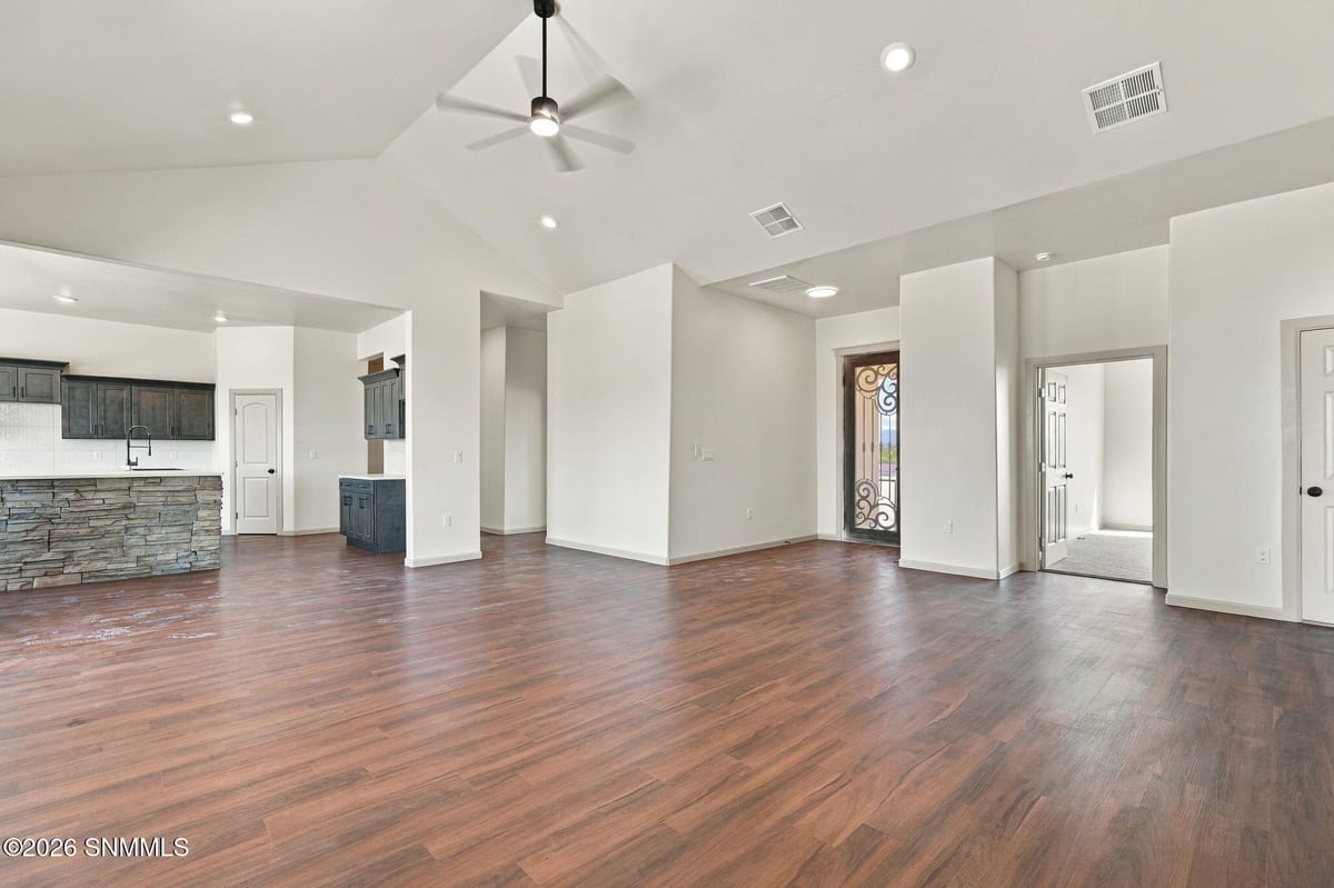 700 Colosseo Circle, Las Cruces, NM 88012 photo 9