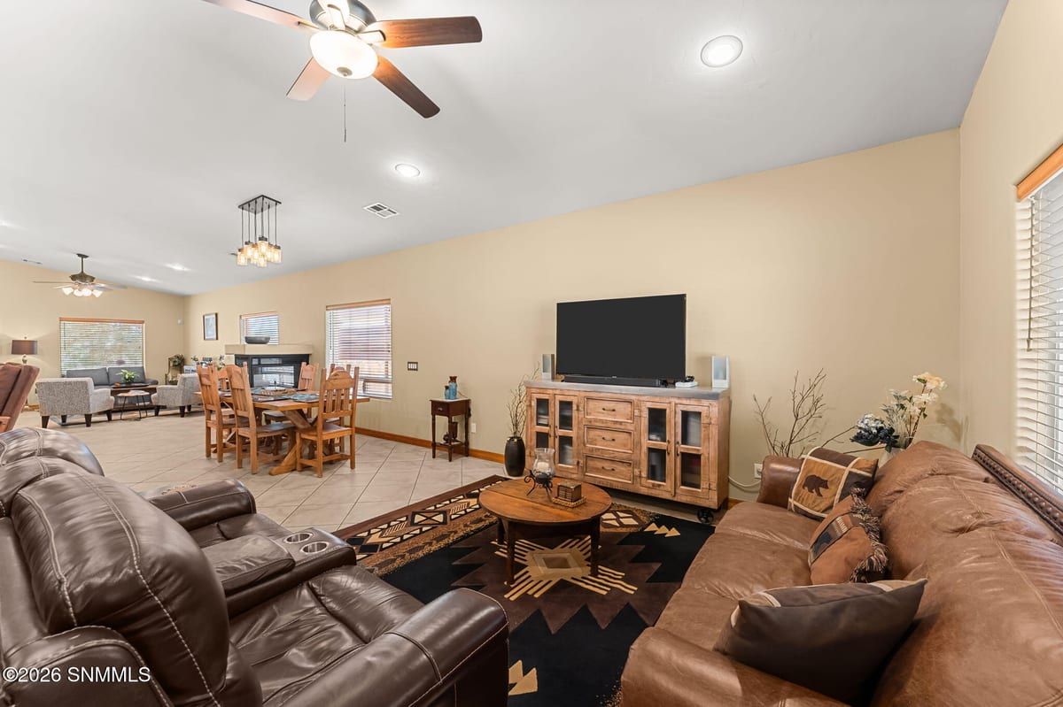 5610 Mira Montes, Las Cruces, NM 88007 photo 13