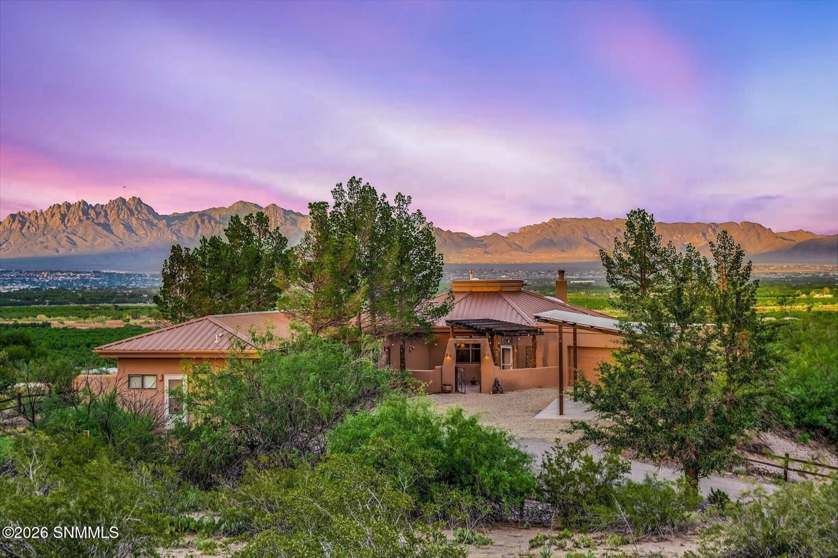 6290 Las Vistas Drive, Las Cruces, NM 88005 photo 1