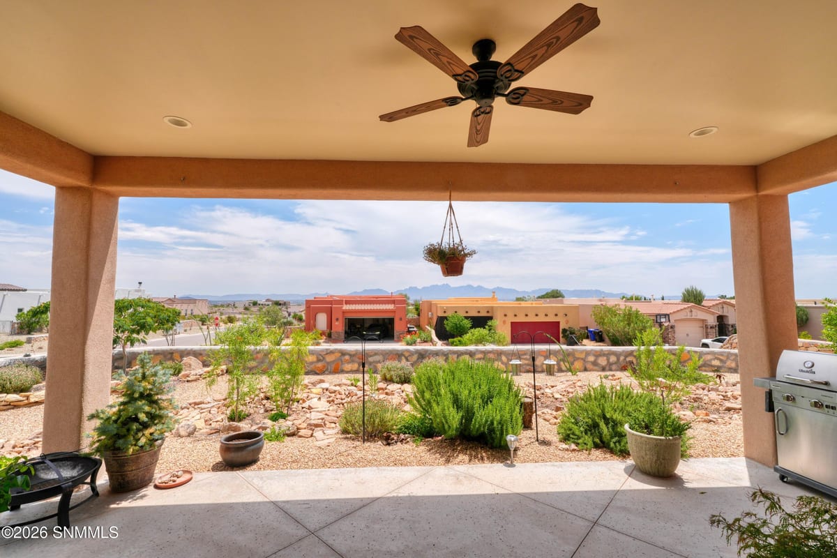 1298 Sisley Place, Las Cruces, NM 88007 photo 2