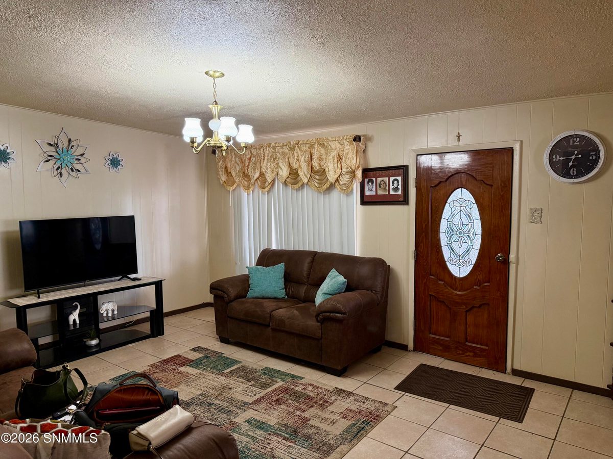 1109 Lincoln Street, Anthony, NM 88021 photo 3