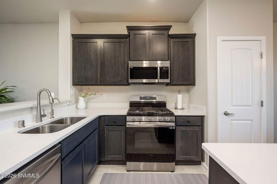 4649 Valentina Road, Las Cruces, NM 88012 photo 4