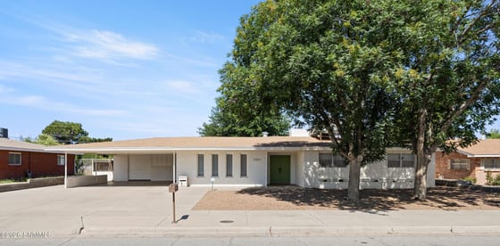 2907 Devendale Avenue, Las Cruces, NM 88005 photo 2