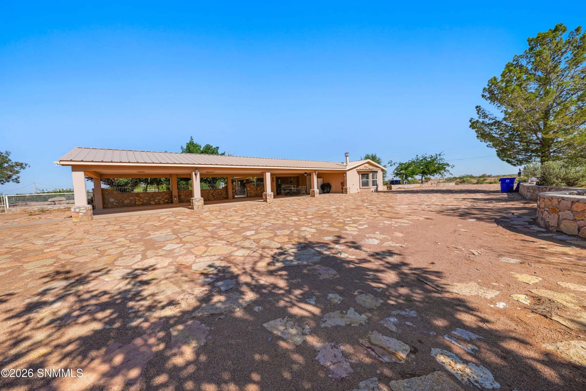 7650 Cortez Drive, Las Cruces, NM 88011 photo 7