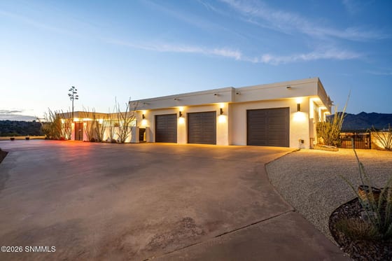 5657 Calle De Paradise, Las Cruces, NM 88011 photo 4