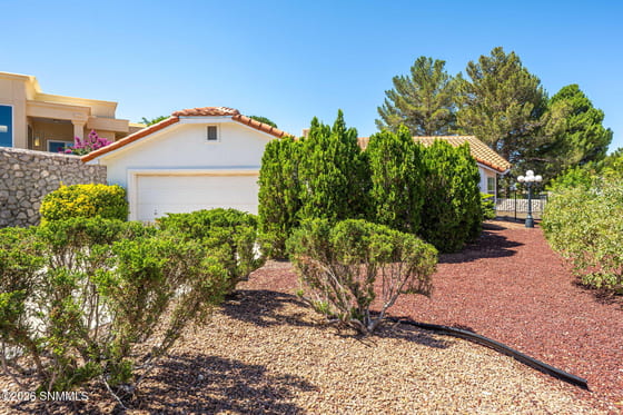 2511 Cherokee Circle, Las Cruces, NM 88011 photo 2