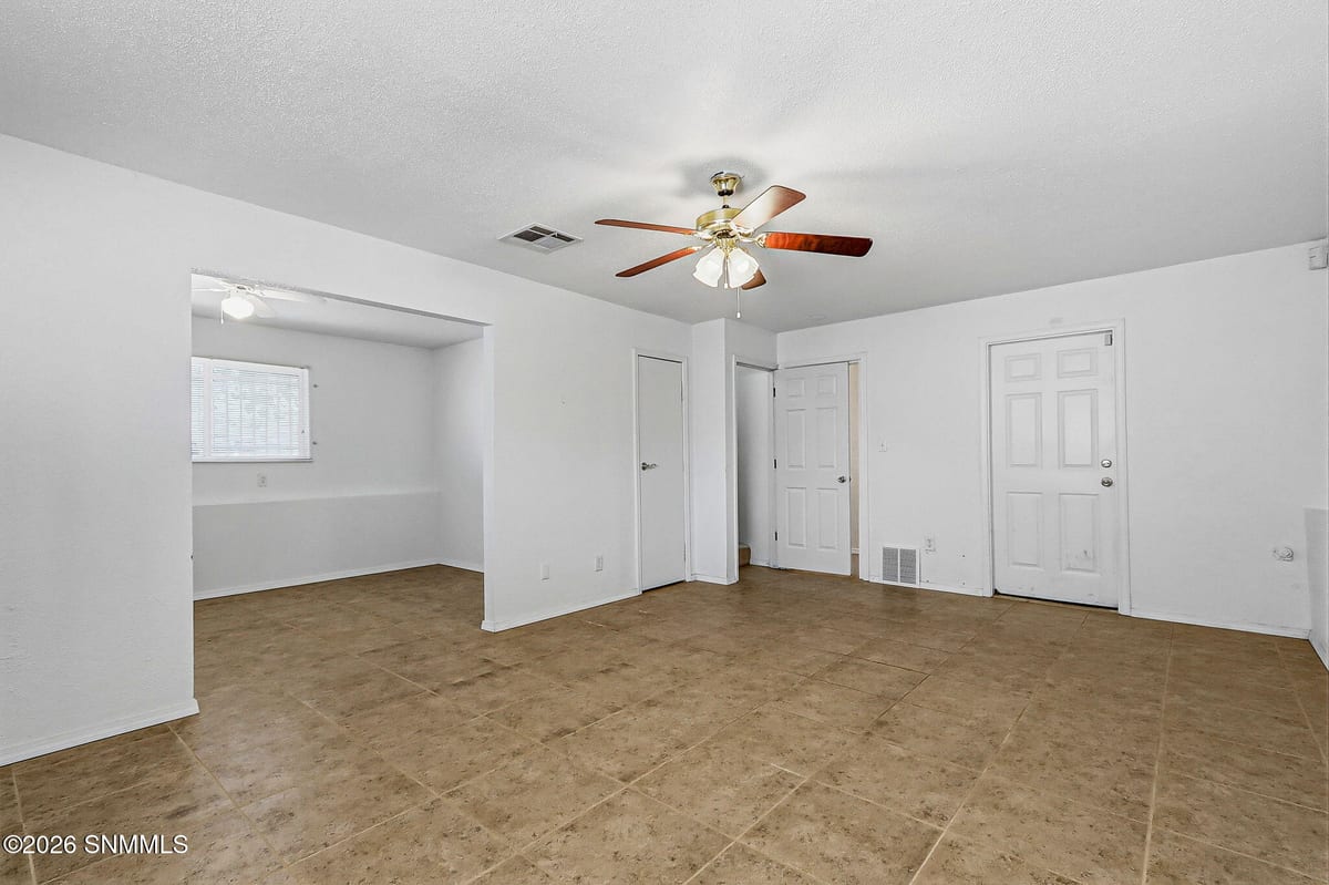 5074 Calle Verde, Las Cruces, NM 88012 photo 7