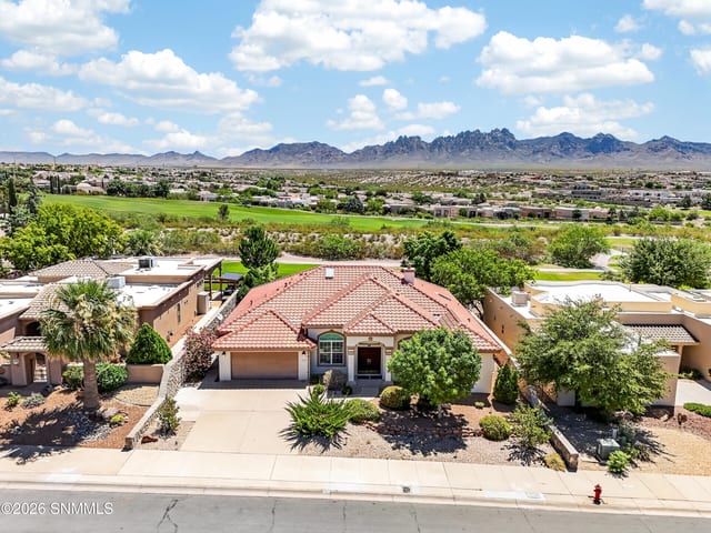1170 Golf Club Road, Las Cruces, NM – 4 bedroom, 2,515 sqft single family residence for sale at $699,000