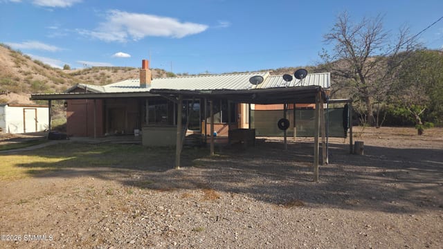 15465 Highway 187, Williamsburg, NM – 3 bedroom, 1,936 sqft single family residence for sale at $180,000