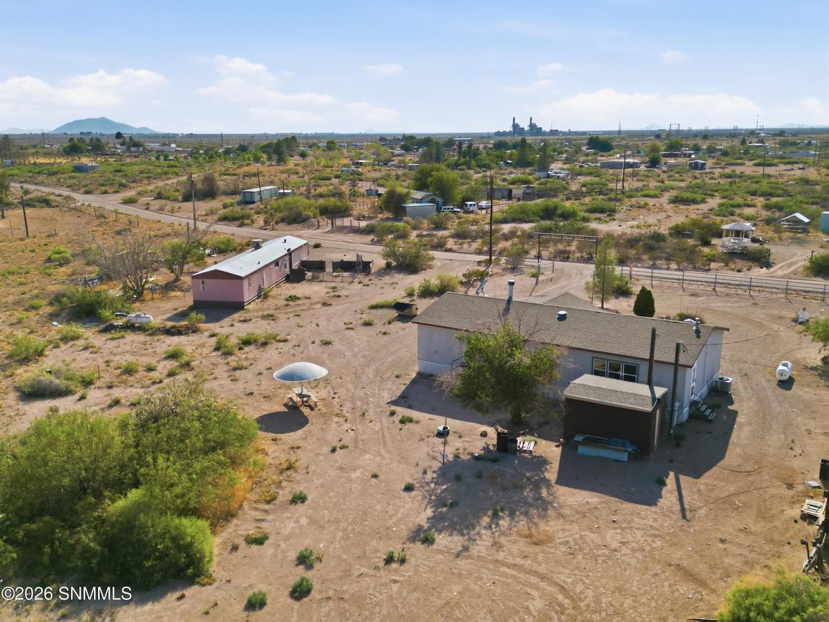 3277 NW North Lane, Deming, NM 88030 photo 4