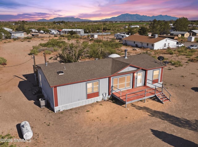 Casa pré-fabricada à venda por $149,900: 3255 NW North Lane, Deming, NM – 3 quartos, 1,568 pés²