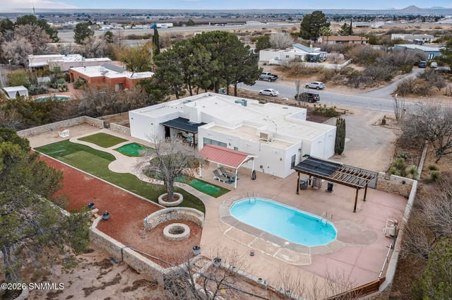 4136 E Winchester Road, Las Cruces, NM – 4 bedroom, 3,030 sqft single family residence for sale at $550,000