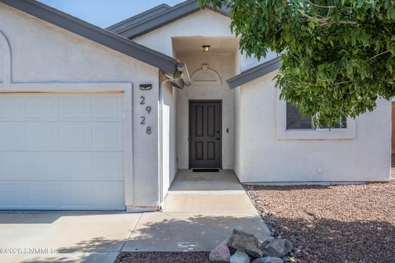 2928 San Lorenzo Avenue, Las Cruces, NM 88007 photo 2