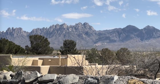 3250 Majestic Ridge, Las Cruces, NM 88011 photo 2