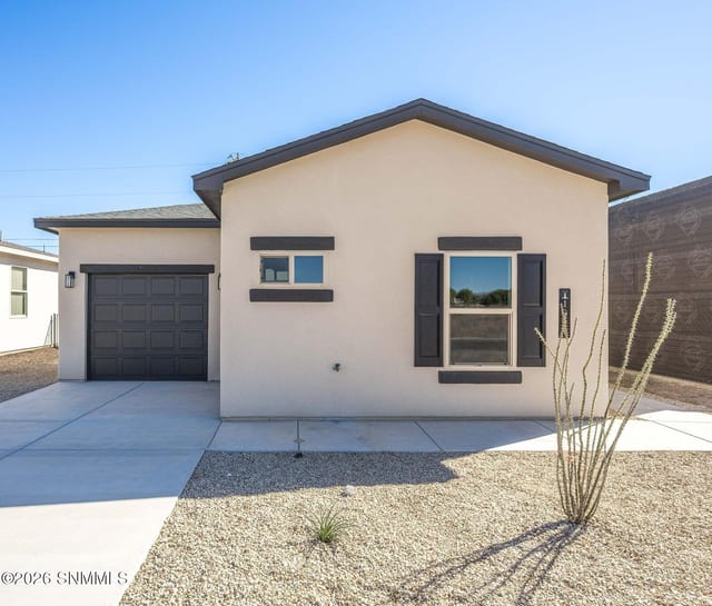 1109 Chitamacha Road, Las Cruces, NM – 3 bedroom, 1,127 sqft single family residence for sale at $244,900