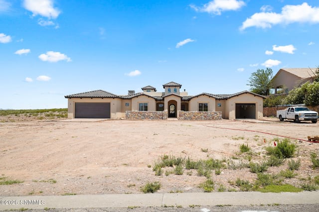 4830 Mother Lode Trail, Las Cruces, NM – 4 bedroom, 2,800 sqft single family residence for sale at $850,000