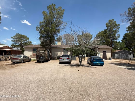 660 King Edward Avenue, Las Cruces, NM 88007 photo 2