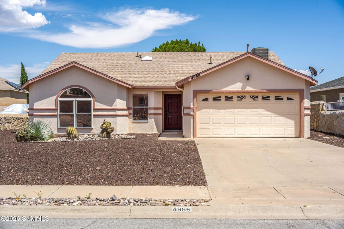 4986 Gem Place, Las Cruces, NM 88012 photo 1
