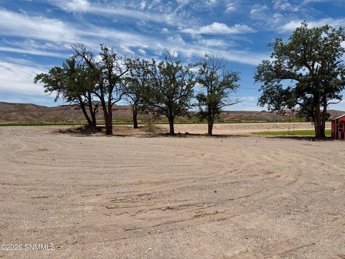 33650 NM-185, Hatch, NM 87937 photo 1