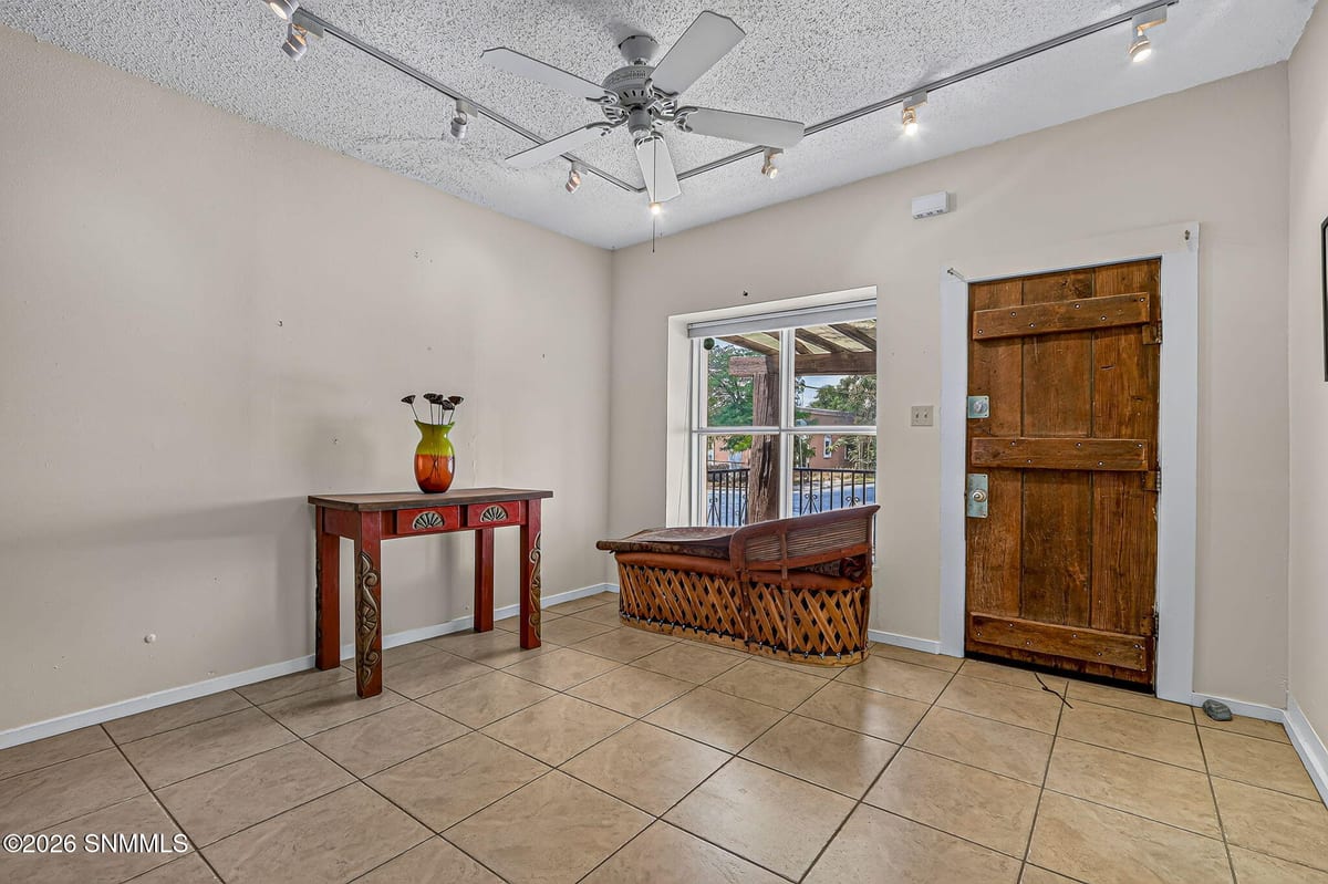 639 S San Pedro Street, Las Cruces, NM 88001 photo 6