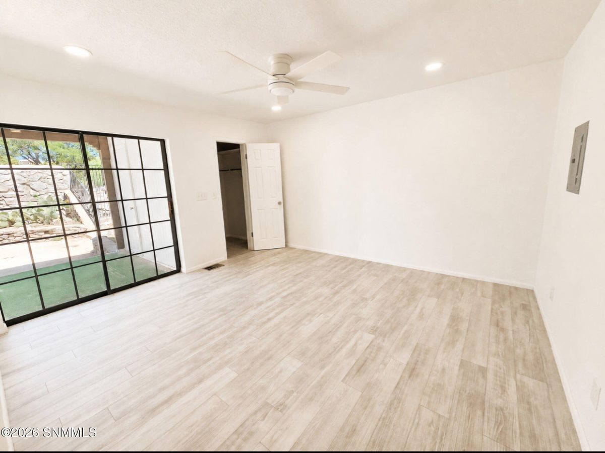 1409 Via Norte, Las Cruces, NM 88007 photo 4