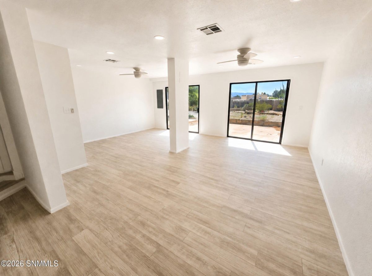 1409 Via Norte, Las Cruces, NM 88007 photo 5