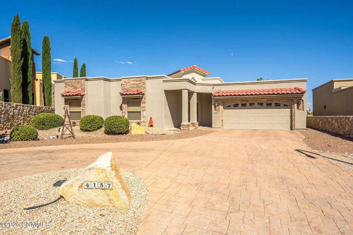 4157 Calle Belleza, Las Cruces, NM 88011 photo 2