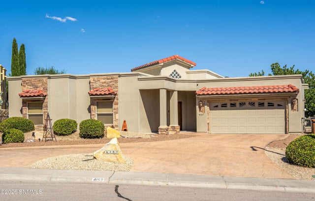 4157 Calle Belleza, Las Cruces, NM – 4 bedroom, 2,356 sqft single family residence for sale at $475,000