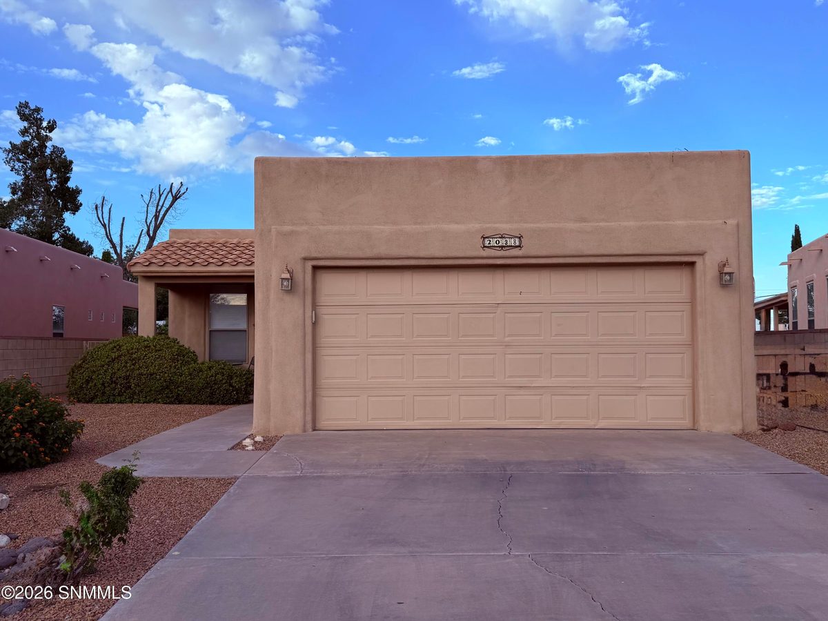 2038 Corn Drive, Las Cruces, NM 88001 photo 1